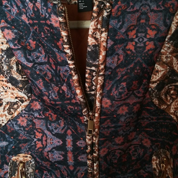 Jacket - Picture 3 of 3